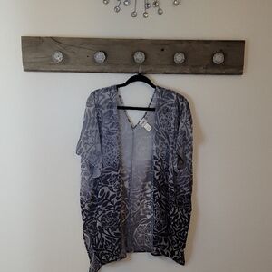Daytrip Gray& Black Velvet Burnout  Kimono M/L